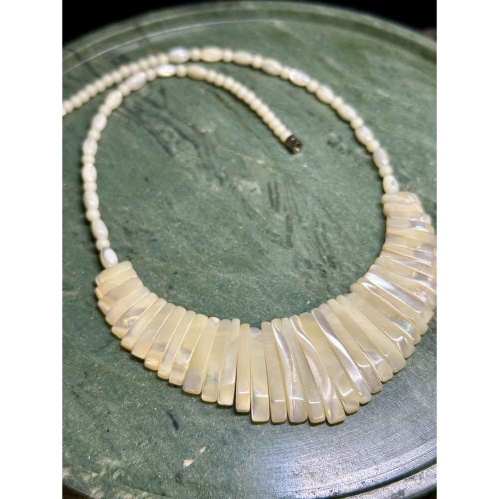 Mother of Pearl Bib Necklace with Asymmetrical Pendant | 17” length
